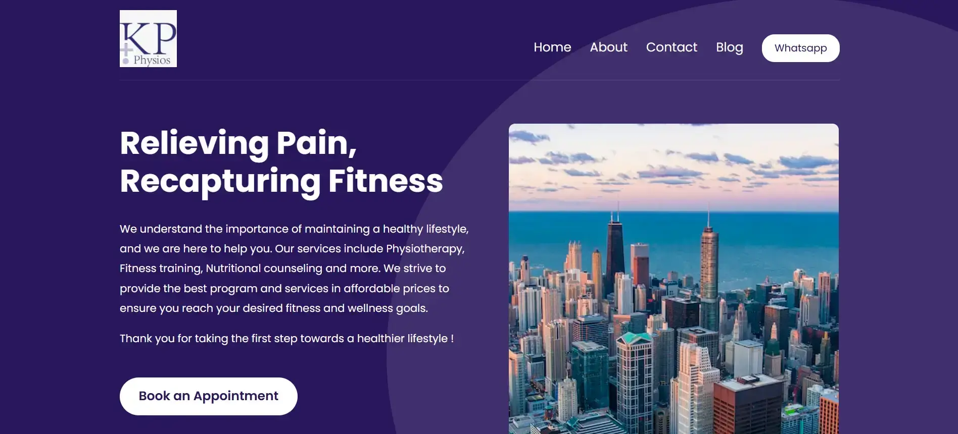 Fitness website homepage displaying training services and client testimonials